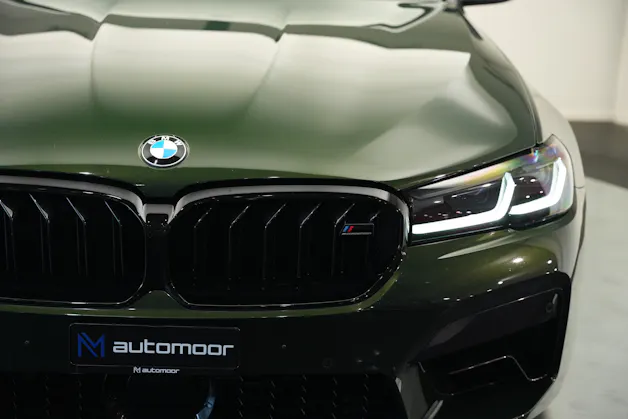 BMW M5 xDrive Competition Drivelogic *Sanremo Grün*