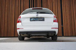 SKODA OCTAVIA COMBI 1.8 TSI ELEGANCE 4x4 DSG l 180 PS