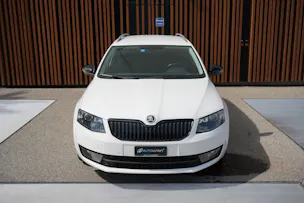 SKODA OCTAVIA COMBI 1.8 TSI ELEGANCE 4x4 DSG l 180 PS