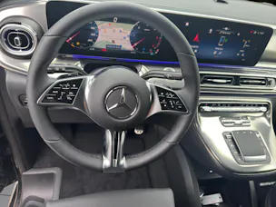 MERCEDES-BENZ V 300 d lang 4Matic Swiss Edition 9G-Tronic