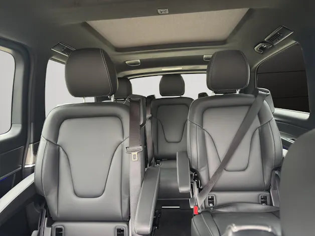 MERCEDES-BENZ V 300 d lang 4Matic Swiss Edition 9G-Tronic
