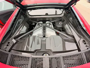 AUDI R8 COUPE 5.2 FSI QUATTRO PERFORMANCE *** 5 JAHRE AUD WERKSGARANTIE & FRISCH AB AUDI SERVICE ***