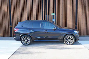 BMW X5 xDRIVE 30d STEPTRONIC M SPORT l 265 PS