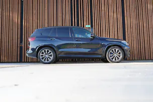 BMW X5 xDRIVE 30d STEPTRONIC M SPORT l 265 PS