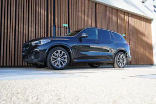 BMW X5 xDRIVE 30d STEPTRONIC M SPORT l 265 PS