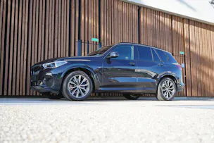 BMW X5 xDRIVE 30d STEPTRONIC M SPORT l 265 PS