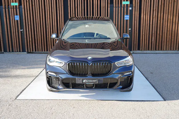 BMW X5 xDRIVE 30d STEPTRONIC M SPORT l 265 PS