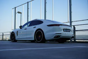PORSCHE PANAMERA 4S DIESEL PDK BLACK SPORT l 422 PS