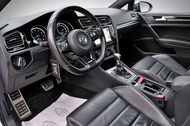 VW Golf 2.0 TSI R 4Motion DSG