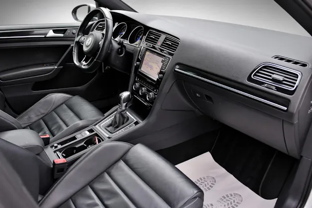 VW Golf 2.0 TSI R 4Motion DSG