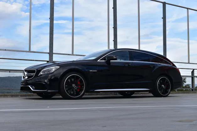 MERCEDES-BENZ CLS SHOOTING BRAKE 63 AMG S 4MATIC SPEEDSHIFT MCT l 585 PS