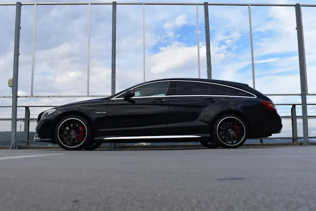 MERCEDES-BENZ CLS SHOOTING BRAKE 63 AMG S 4MATIC SPEEDSHIFT MCT l 585 PS