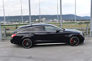 MERCEDES-BENZ CLS SHOOTING BRAKE 63 AMG S 4MATIC SPEEDSHIFT MCT l 585 PS