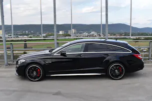 MERCEDES-BENZ CLS SHOOTING BRAKE 63 AMG S 4MATIC SPEEDSHIFT MCT l 585 PS