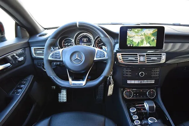 MERCEDES-BENZ CLS SHOOTING BRAKE 63 AMG S 4MATIC SPEEDSHIFT MCT l 585 PS