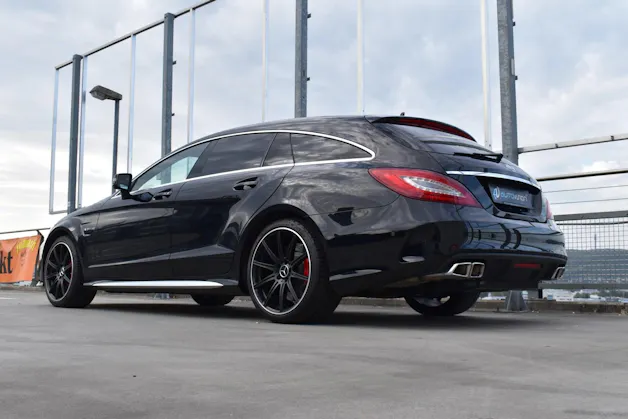MERCEDES-BENZ CLS SHOOTING BRAKE 63 AMG S 4MATIC SPEEDSHIFT MCT l 585 PS