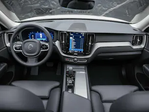 VOLVO XC60 B4 Diesel Mild Hybrid AWD Ultimate Dark Geartronic *Panorama*Head-Up*Standheizung*