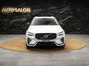VOLVO XC60 B4 Diesel Mild Hybrid AWD Ultimate Dark Geartronic *Panorama*Head-Up*Standheizung*