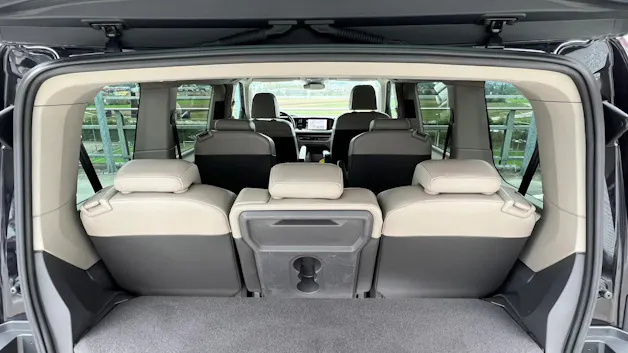 VW MULTIVAN 2.0 TSI LIFE SPORT BLACK DSG l 204 PS