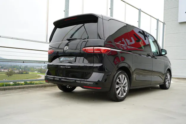 VW MULTIVAN 2.0 TSI LIFE SPORT BLACK DSG l 204 PS