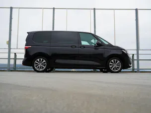 VW MULTIVAN 2.0 TSI LIFE SPORT BLACK DSG l 204 PS