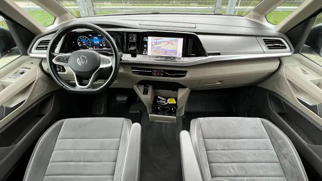 VW MULTIVAN 2.0 TSI LIFE SPORT BLACK DSG l 204 PS