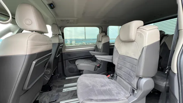 VW MULTIVAN 2.0 TSI LIFE SPORT BLACK DSG l 204 PS