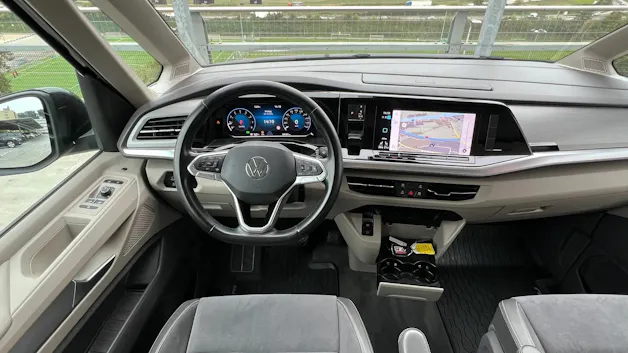 VW MULTIVAN 2.0 TSI LIFE SPORT BLACK DSG l 204 PS
