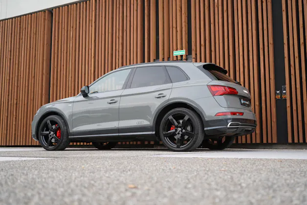 AUDI Q5 50 TDI QUATTRO S-LINE SPORT PLUS BLACK l 286 PS