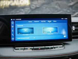 MG HS 1.5 T Comfort Automat *Werksgarantie*LED-Scheinwerfer*Assistenten*