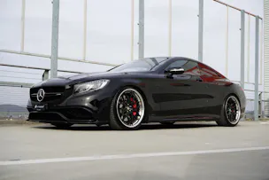 MERCEDES-BENZ S 63 AMG COUPÉ 4MATIC BLACK SPEEDSHIFT MCT l 585 PS