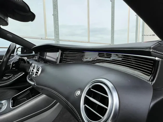 MERCEDES-BENZ S 63 AMG COUPÉ 4MATIC BLACK SPEEDSHIFT MCT l 585 PS