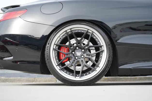 MERCEDES-BENZ S 63 AMG COUPÉ 4MATIC BLACK SPEEDSHIFT MCT l 585 PS