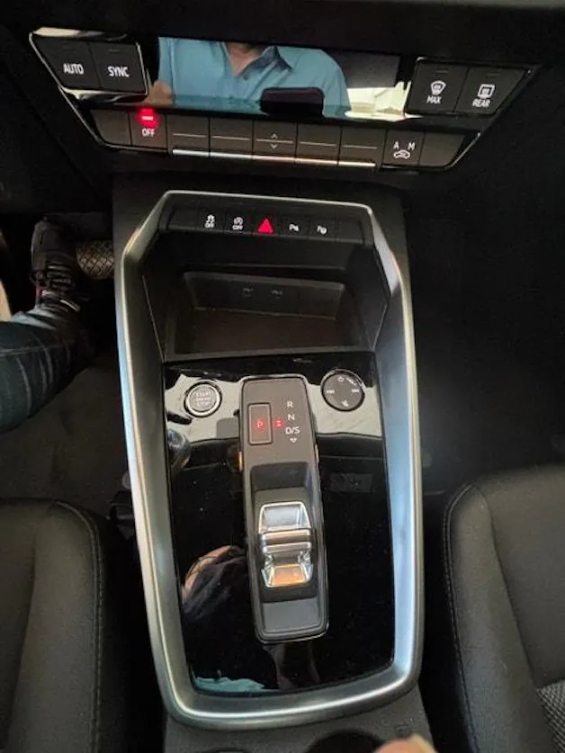 AUDI A3 Limousine 40 TFSI advanced quattro S-tronic