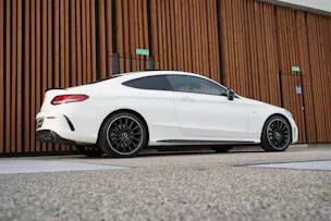 MERCEDES-BENZ C 43 AMG PREMIUM + NIGHT EDITION 4MATIC 9G-TRONIC l 390 PS
