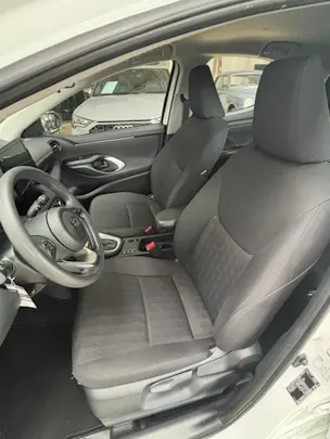 Toyota Yaris 1.5 Active e-CVT
