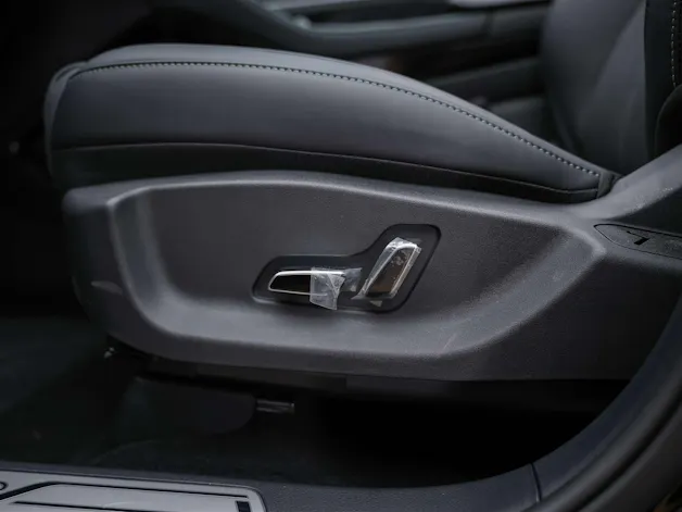 BYD Seal U DM-i Design AWD *SOFORT Verfügbar*Werksgarantie*Lenkradheizung*Sitzbelüftung*360° Kamera*