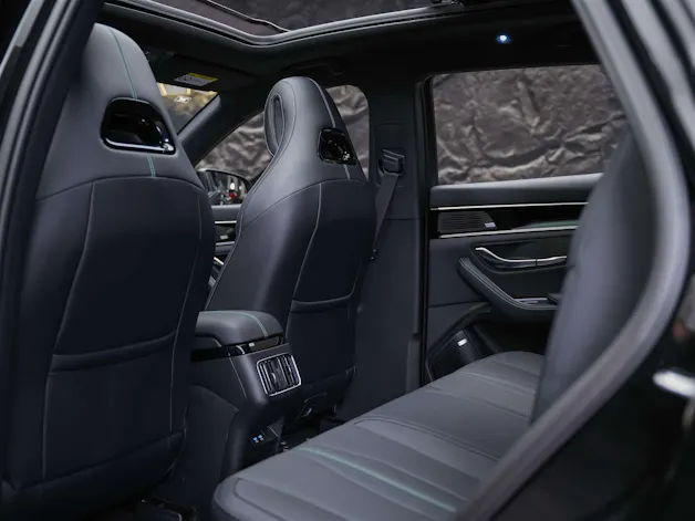 BYD Seal U DM-i Design AWD *SOFORT Verfügbar*Werksgarantie*Lenkradheizung*Sitzbelüftung*360° Kamera*
