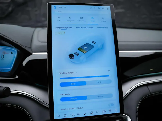 BYD Seal U DM-i Design AWD *SOFORT Verfügbar*Werksgarantie*Lenkradheizung*Sitzbelüftung*360° Kamera*