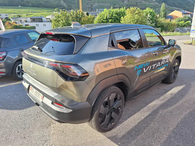 Suzuki E-VITARA GL Top 4X4
