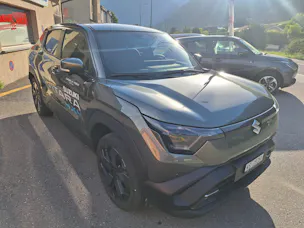 Suzuki E-VITARA GL Top 4X4