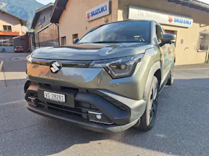 Suzuki E-VITARA GL Top 4X4