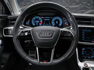 AUDI S6 Avant 3.0 TDI quattro tiptronic *21" Felgen*Allradlenkung*Luftfahrwerk*