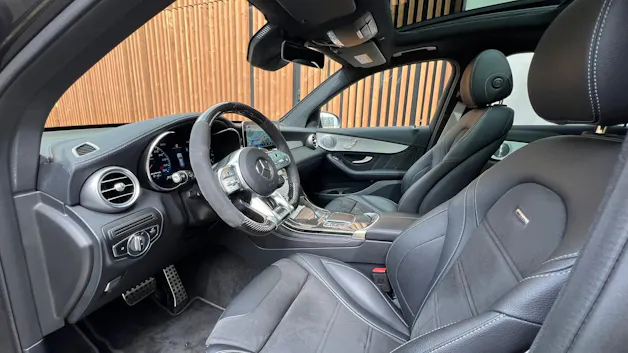 MERCEDES-BENZ GLC 63 S AMG BLACK 4MATIC+ 9G-TRONIC l 510 PS