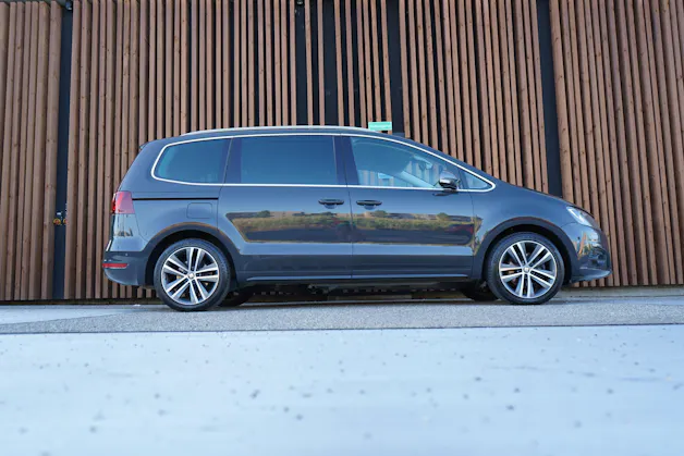SEAT ALHAMBRA 1.4 TSI FR LINE DSG l 150 PS