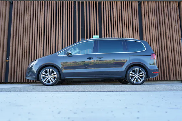 SEAT ALHAMBRA 1.4 TSI FR LINE DSG l 150 PS