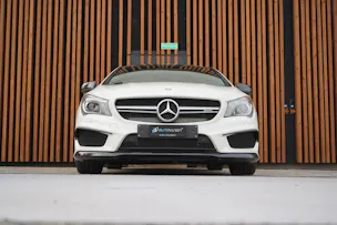 MERCEDES-BENZ CLA SHOOTING BRAKE 45 AMG NIGHT 4MATIC SPEEDSHIFT l 381 PS