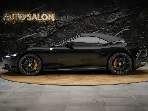 FERRARI Roma Spider 3.9 V8 T *ALL BLACK*Sitzbelüftung*JBL*