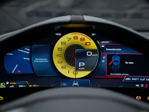 FERRARI Roma Spider 3.9 V8 T *ALL BLACK*Sitzbelüftung*JBL*