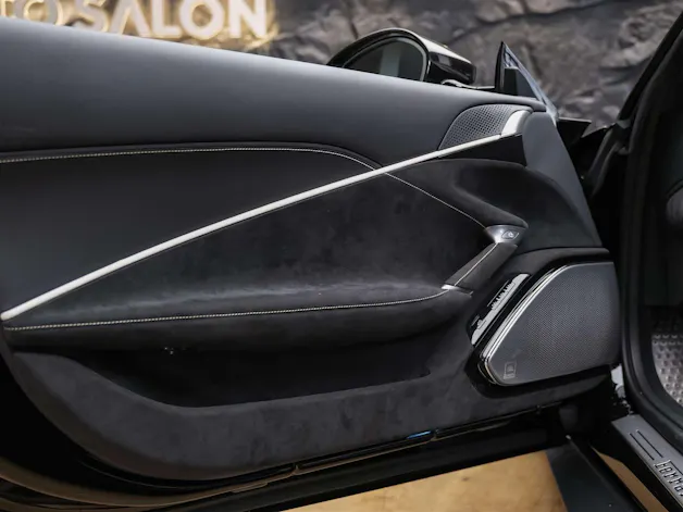 FERRARI Roma Spider 3.9 V8 T *ALL BLACK*Sitzbelüftung*JBL*